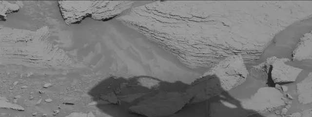 Sol 3885: Mast Camera (Mastcam)