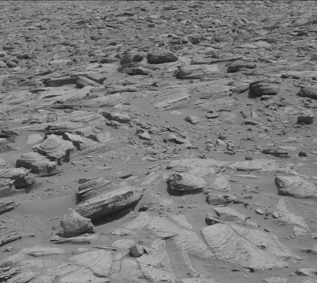 Sol 3885: Mast Camera (Mastcam)