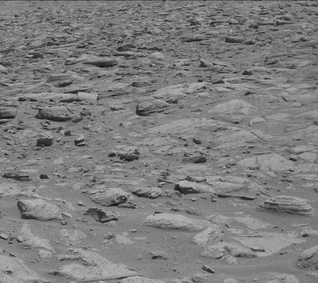Sol 3885: Mast Camera (Mastcam)