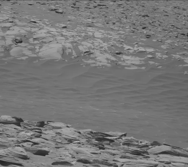 Sol 3885: Mast Camera (Mastcam)