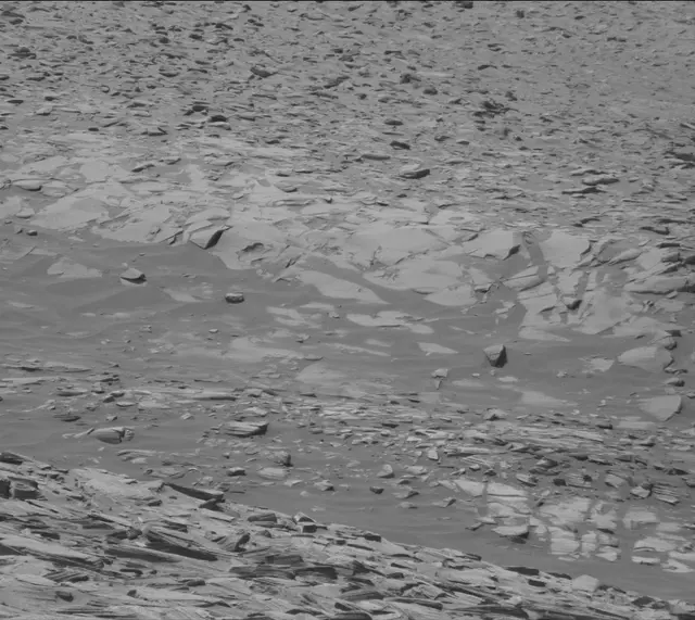 Sol 3885: Mast Camera (Mastcam)