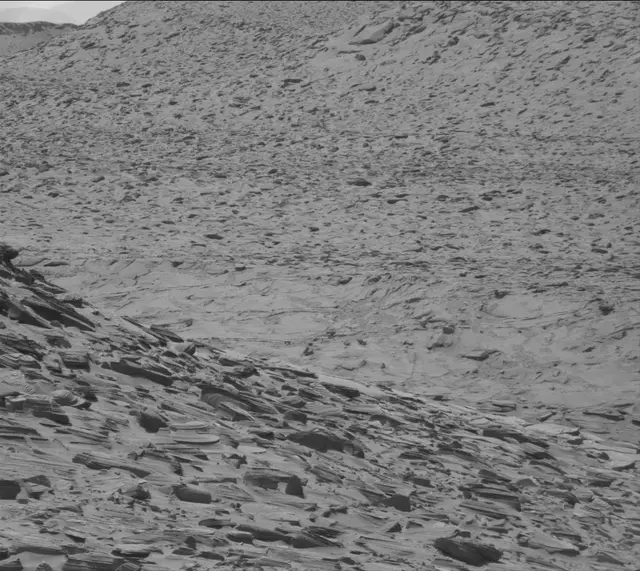 Sol 3885: Mast Camera (Mastcam)