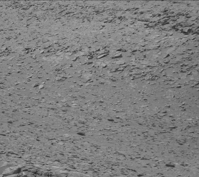 Sol 3885: Mast Camera (Mastcam)