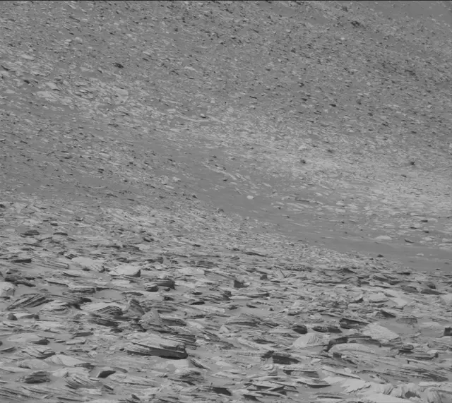Sol 3885: Mast Camera (Mastcam)