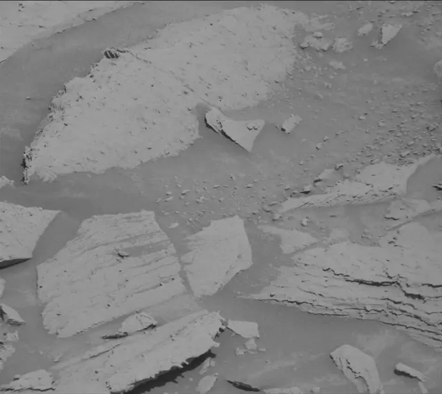 Sol 3885: Mast Camera (Mastcam)