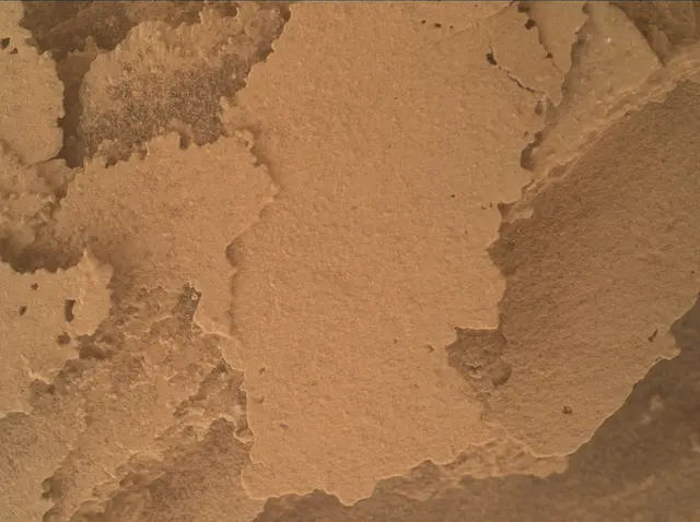 Sol 3885: Mars Hand Lens Imager (MAHLI)