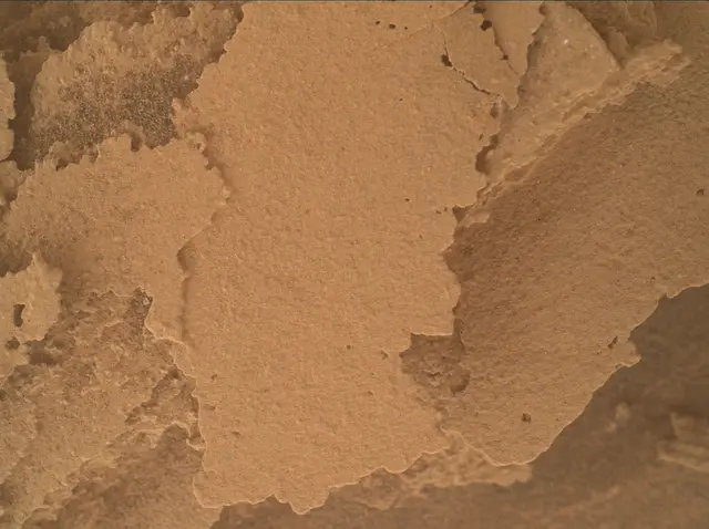 Sol 3885: Mars Hand Lens Imager (MAHLI)