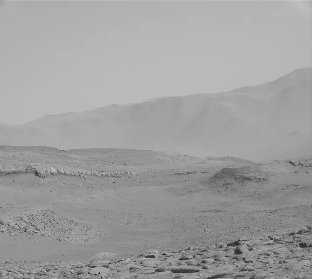 Sol 3886: Mast Camera (Mastcam)