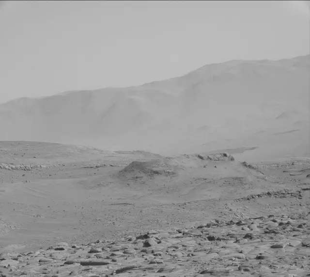 Sol 3886: Mast Camera (Mastcam)