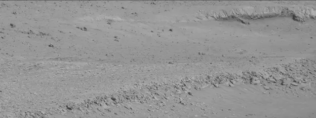 Sol 3886: Mast Camera (Mastcam)