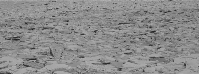 Sol 3886: Mast Camera (Mastcam)