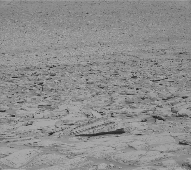 Sol 3886: Mast Camera (Mastcam)