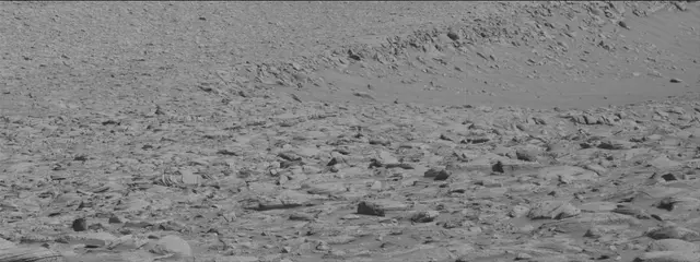 Sol 3886: Mast Camera (Mastcam)
