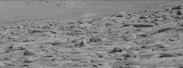 Sol 3886: Mast Camera (Mastcam)