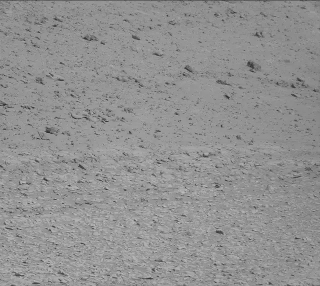 Sol 3886: Mast Camera (Mastcam)