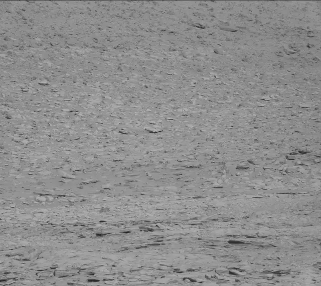 Sol 3886: Mast Camera (Mastcam)