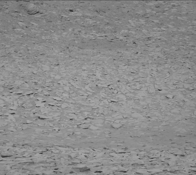 Sol 3886: Mast Camera (Mastcam)