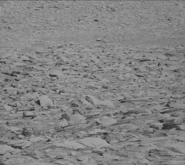 Sol 3886: Mast Camera (Mastcam)