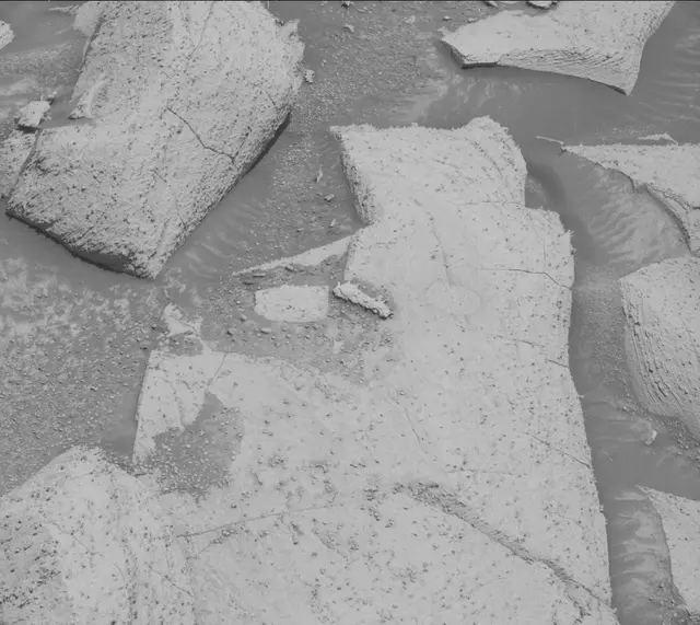 Sol 3887: Mast Camera (Mastcam)