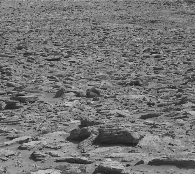 Sol 3887: Mast Camera (Mastcam)
