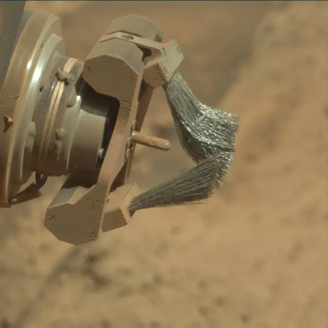 Sol 3887: Mast Camera (Mastcam)