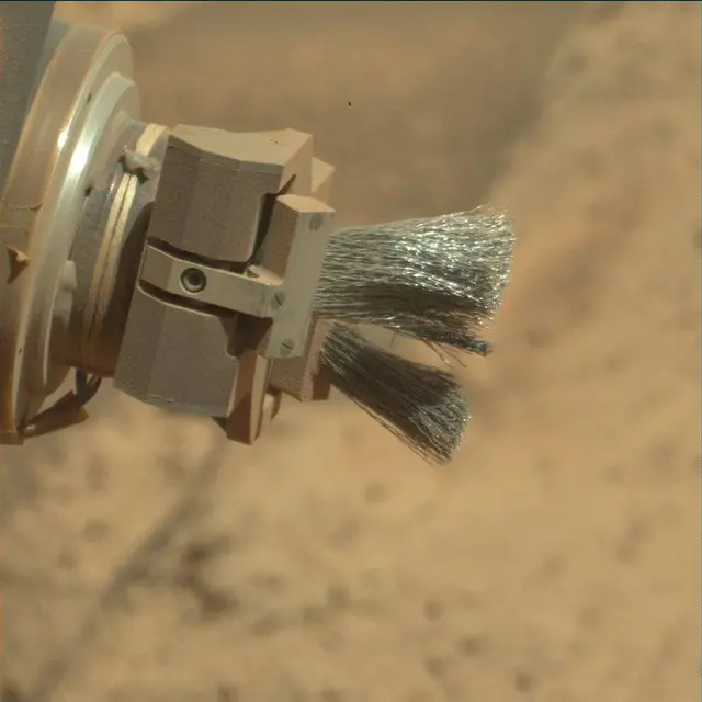 Sol 3887: Mast Camera (Mastcam)