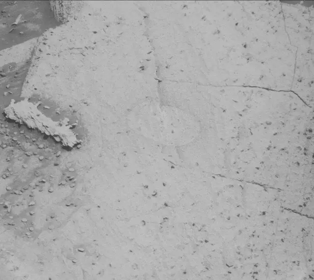 Sol 3887: Mast Camera (Mastcam)
