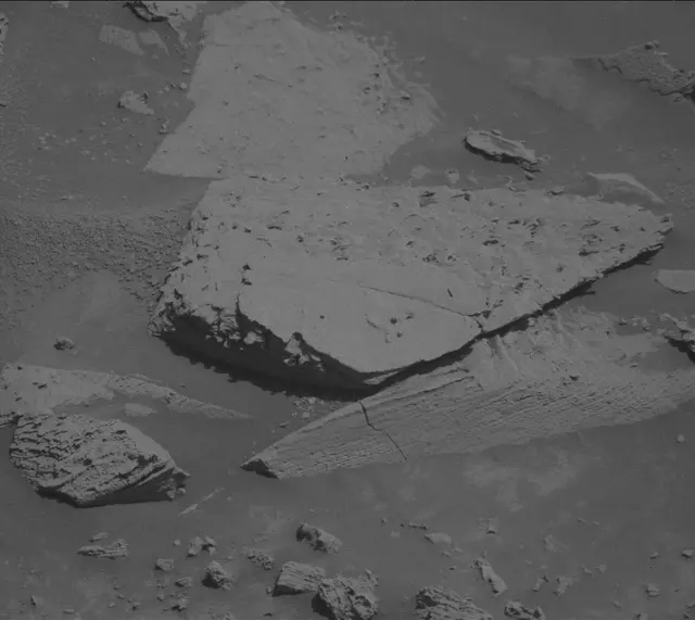 Sol 3887: Mast Camera (Mastcam)