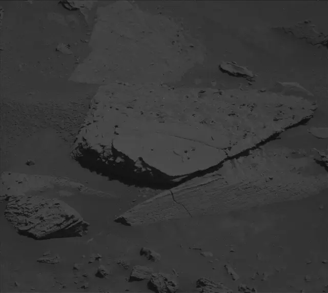 Sol 3887: Mast Camera (Mastcam)