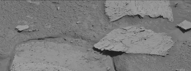 Sol 3889: Mast Camera (Mastcam)