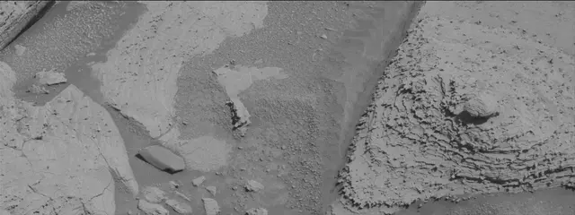 Sol 3889: Mast Camera (Mastcam)
