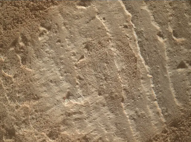 Sol 3889: Mars Hand Lens Imager (MAHLI)