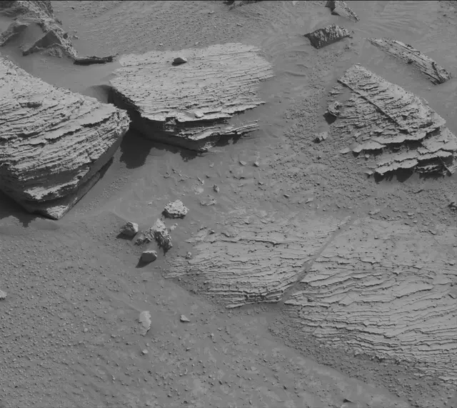 Sol 3890: Mast Camera (Mastcam)