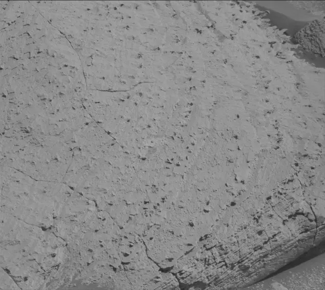 Sol 3890: Mast Camera (Mastcam)