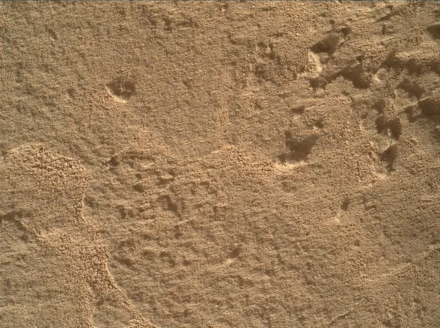 Sol 3890: Mars Hand Lens Imager (MAHLI)