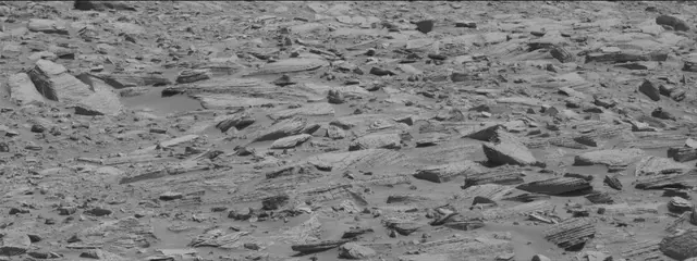 Sol 3892: Mast Camera (Mastcam)