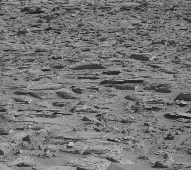 Sol 3892: Mast Camera (Mastcam)