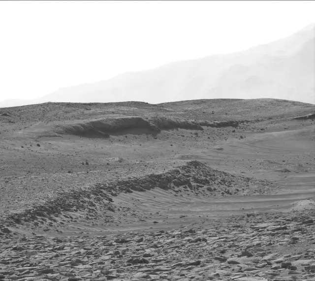 Sol 3892: Mast Camera (Mastcam)