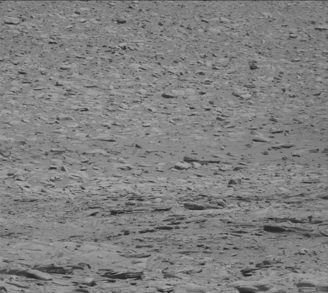 Sol 3892: Mast Camera (Mastcam)