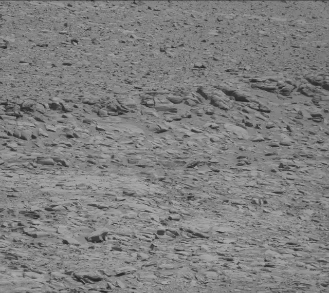 Sol 3892: Mast Camera (Mastcam)
