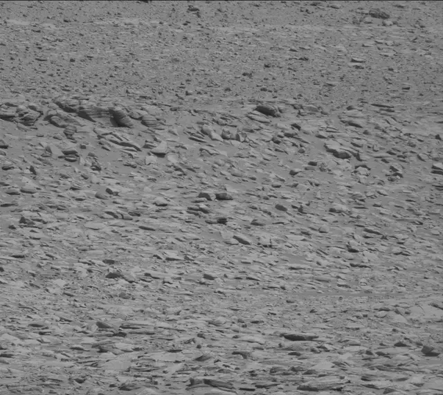 Sol 3892: Mast Camera (Mastcam)