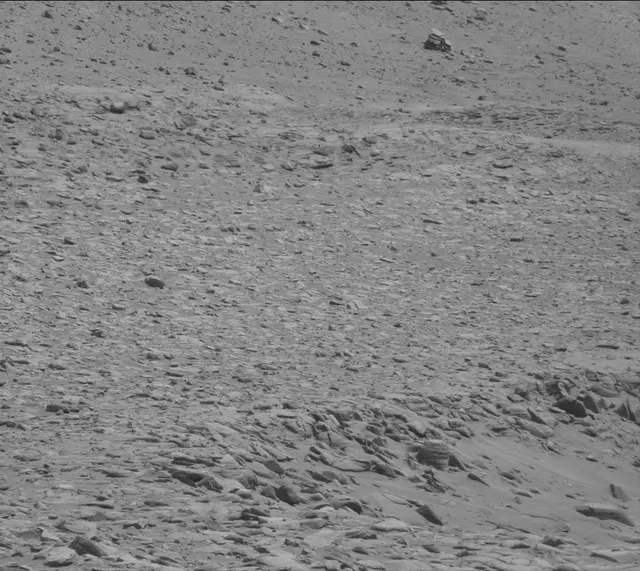 Sol 3892: Mast Camera (Mastcam)