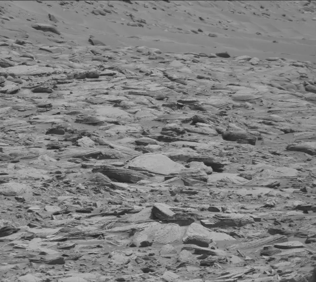 Sol 3892: Mast Camera (Mastcam)