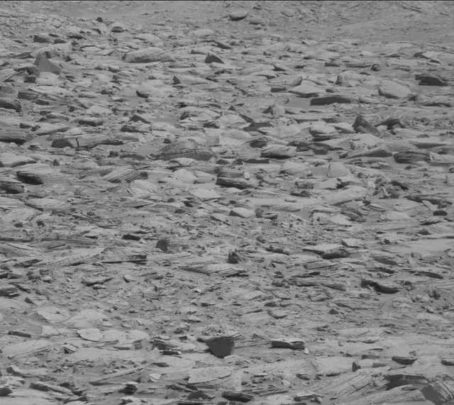 Sol 3892: Mast Camera (Mastcam)