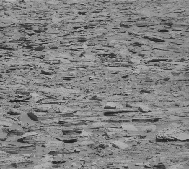 Sol 3892: Mast Camera (Mastcam)