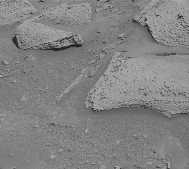 Sol 3894: Mast Camera (Mastcam)