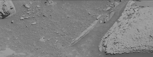 Sol 3894: Mast Camera (Mastcam)