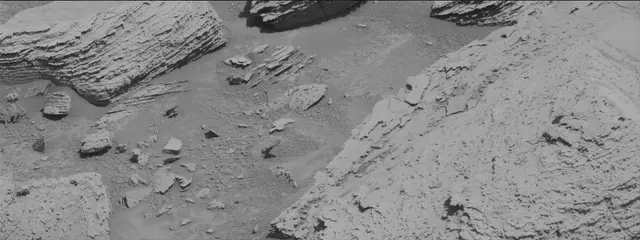 Sol 3894: Mast Camera (Mastcam)