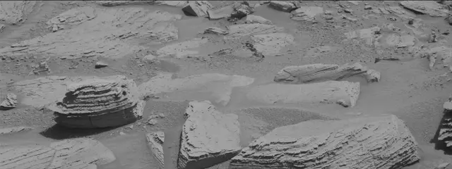 Sol 3894: Mast Camera (Mastcam)