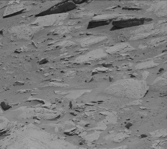Sol 3894: Mast Camera (Mastcam)